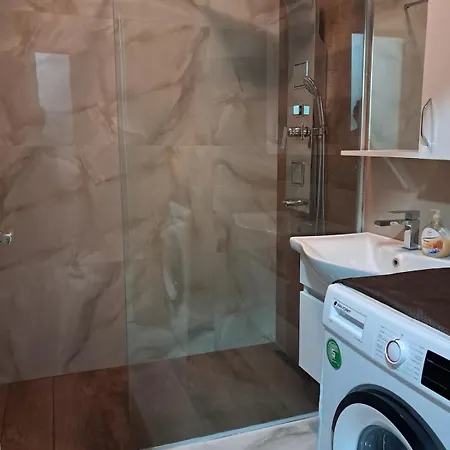 Aerodrom Apartment *