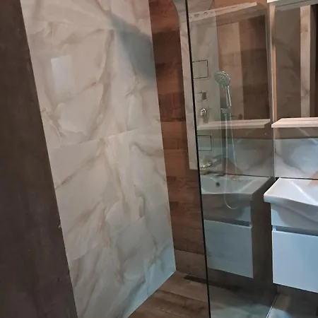 Aerodrom Apartment